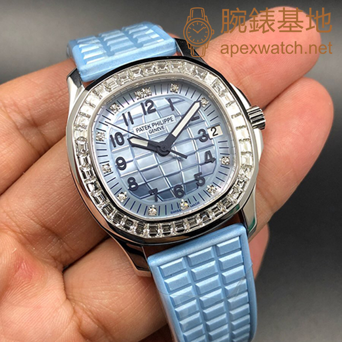 Patek Philippe Aquanaut Series 5072G-001 Patek Philippe Aquanaut Series 5072G-001